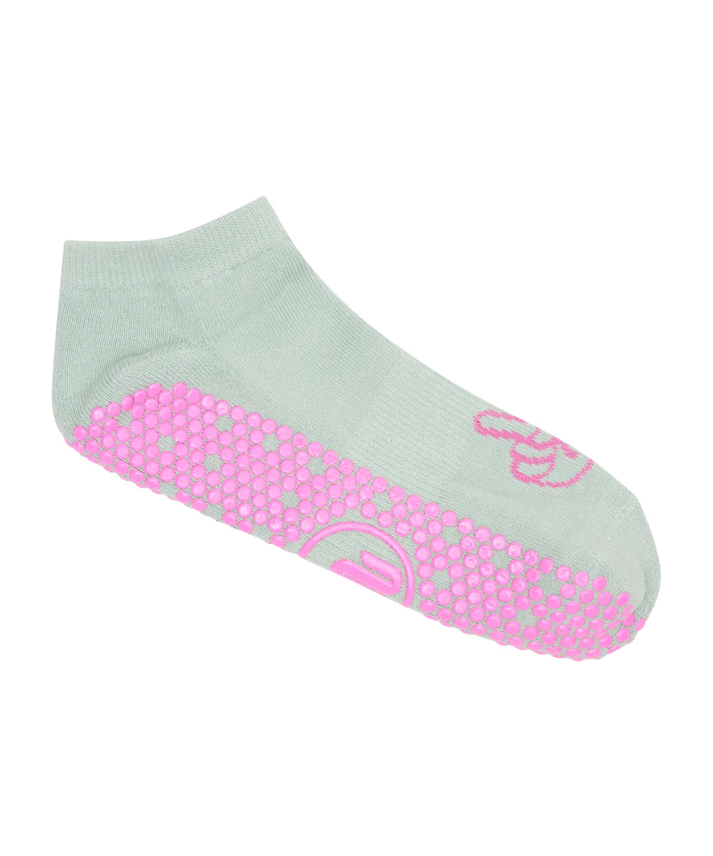 Move Active Classic Low Rise Non Slip Grip Socks - Peace